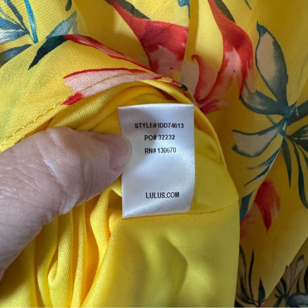 Lulu's Tropic Wonder Yellow Floral Midi Dress Womens Size Large - Picture 12 of 16